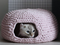 eilen tein Crocheted Cat Nest